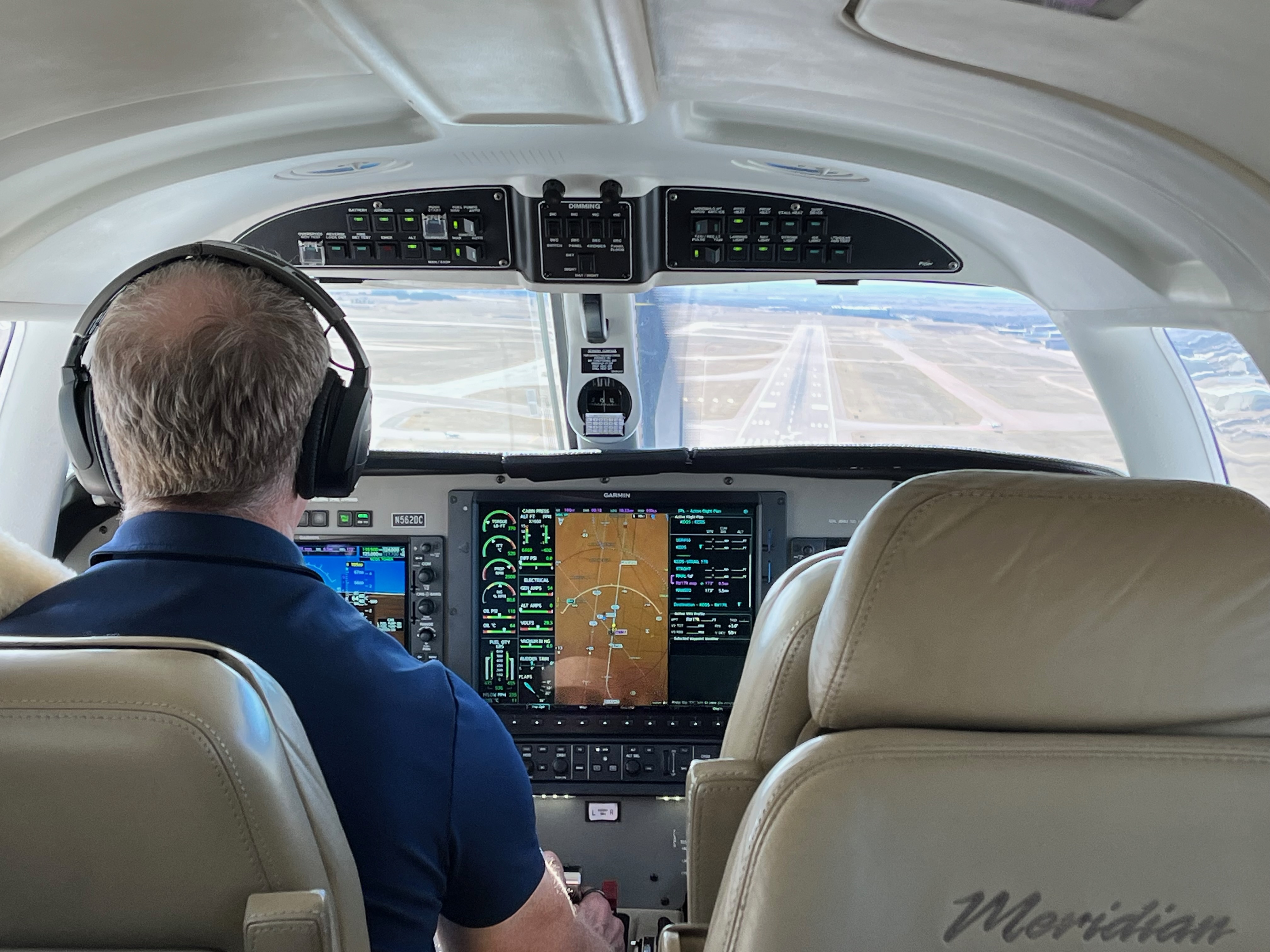 Meridian Landing at KCOS